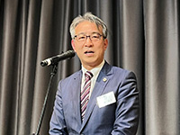 次年度幹事長の嶋津裕介会員